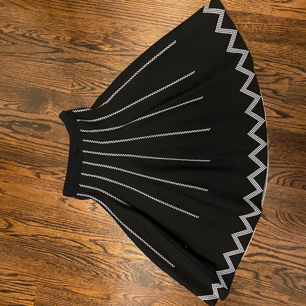 Gracia knit circle skirt